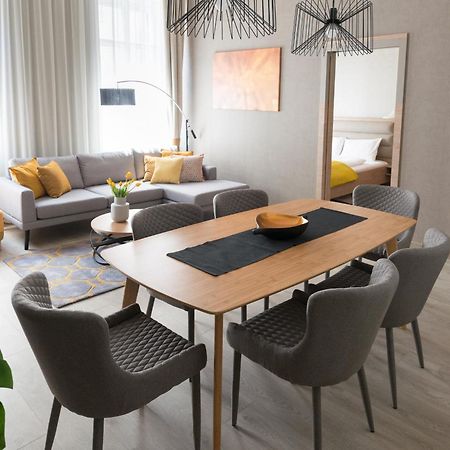 Colton Budapest Paulay Apartments ภายนอก รูปภาพ