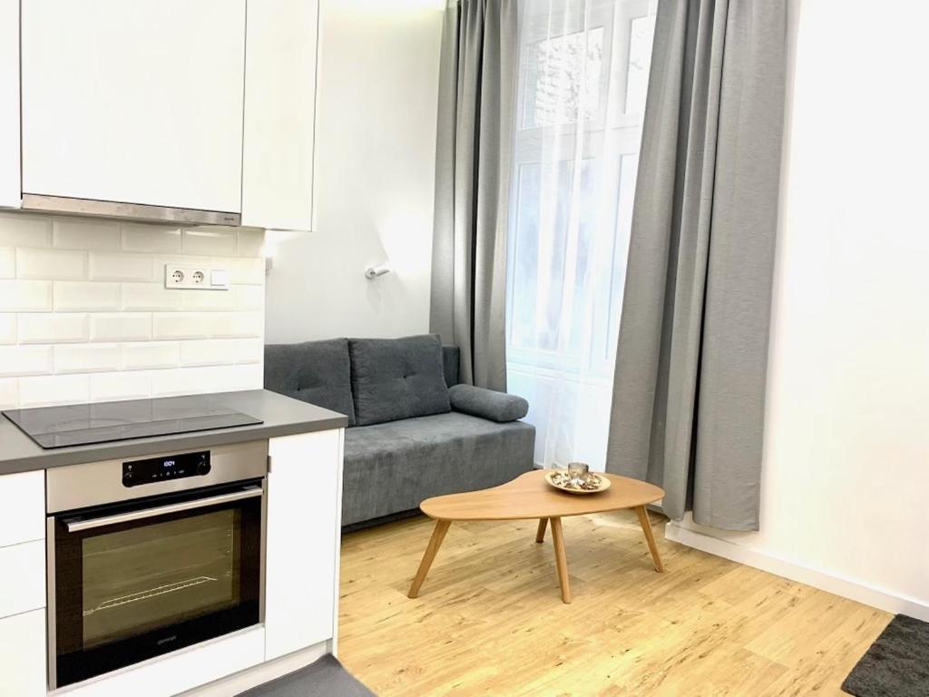 Colton Budapest Paulay Apartments ภายนอก รูปภาพ