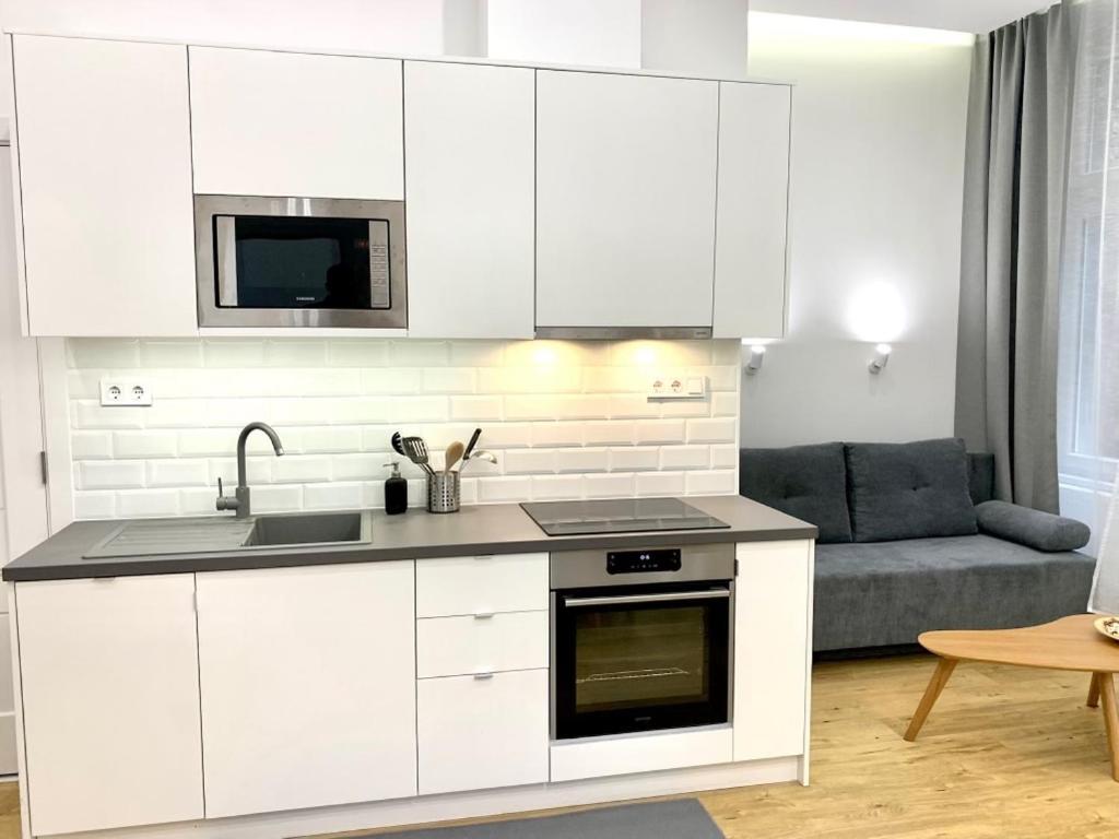 Colton Budapest Paulay Apartments ภายนอก รูปภาพ
