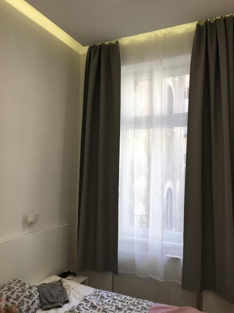 Colton Budapest Paulay Apartments ภายนอก รูปภาพ
